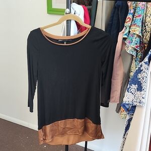 White House Black Market Black and Brown Long Sleeve Top